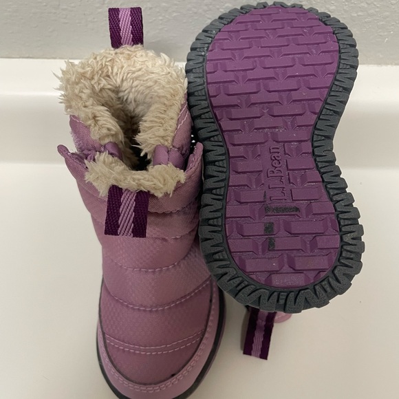 Toddler size 6 Purple L.L. Bean Snow Boots - Picture 3 of 3
